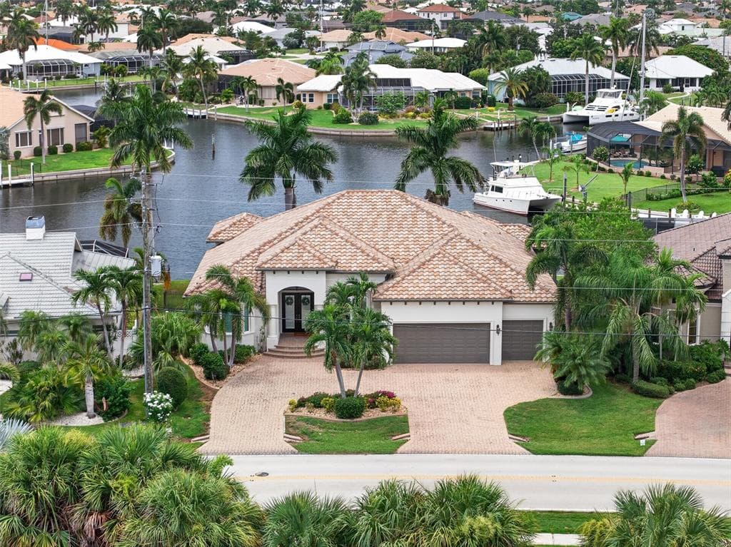 2018 DEBORAH DRIVE, PUNTA GORDA, FL 33950 — zdjęcie 5