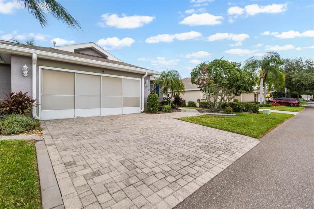 1148 CORINTH GREENS DRIVE, SUN CITY CENTER, FL 33573 — zdjęcie 4