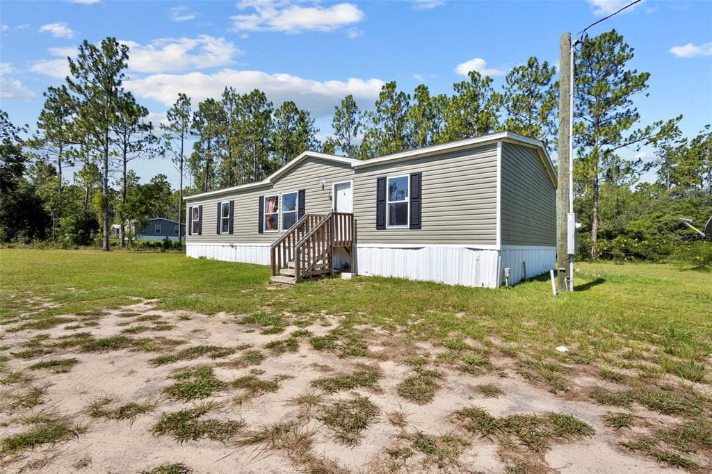 390 NE 137TH AVENUE, WILLISTON, FL 32696