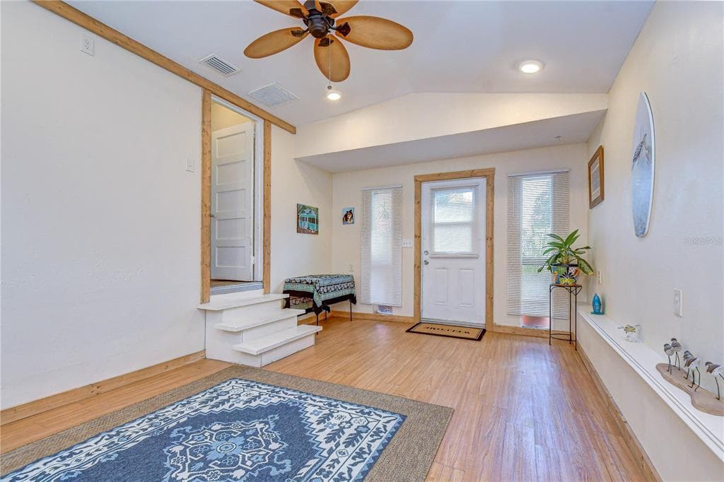 5509 15TH AVENUE S, GULFPORT, FL 33707 — zdjęcie 4