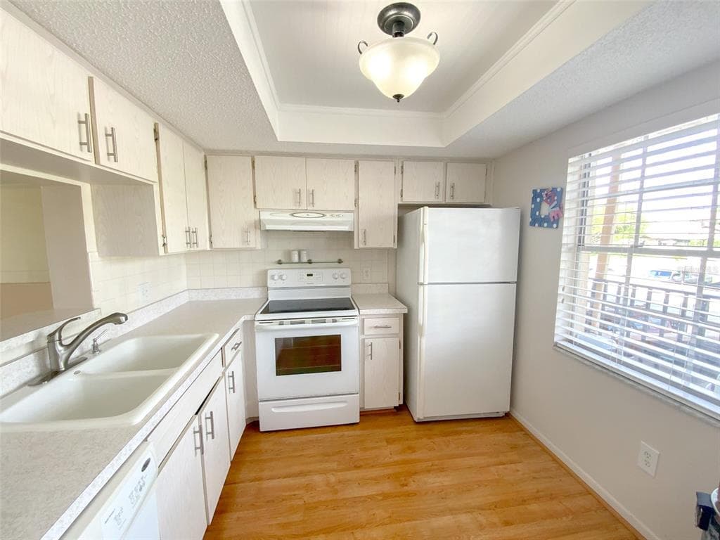1370 HEATHER RIDGE BOULEVARD # 204, DUNEDIN, FL 34698 — zdjęcie 3