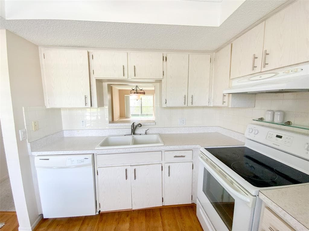 1370 HEATHER RIDGE BOULEVARD # 204, DUNEDIN, FL 34698 — zdjęcie 5