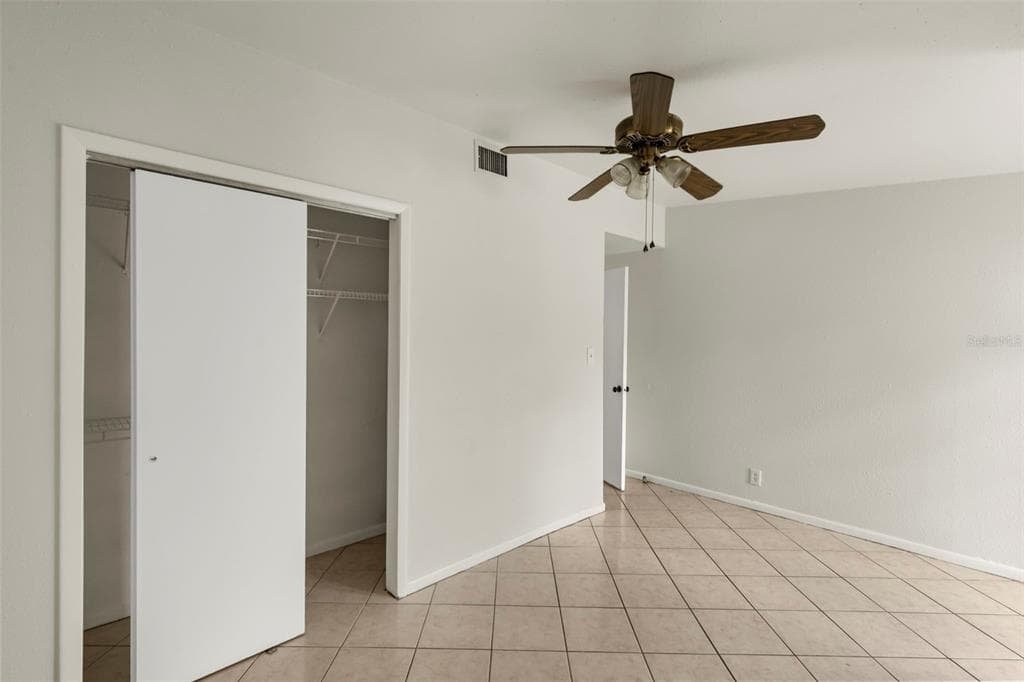 9213 N 13TH STREET, TAMPA, FL 33612 — zdjęcie 3