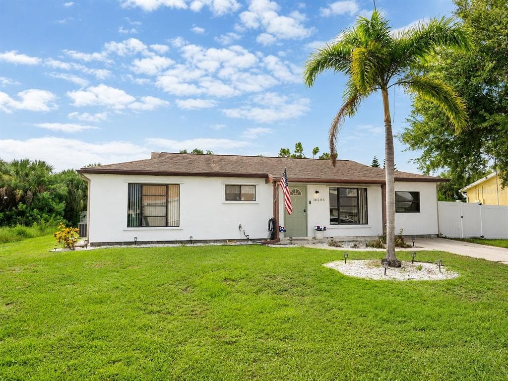 18295 VAN NUYS CIRCLE, PORT CHARLOTTE, FL 33948 — zdjęcie 2