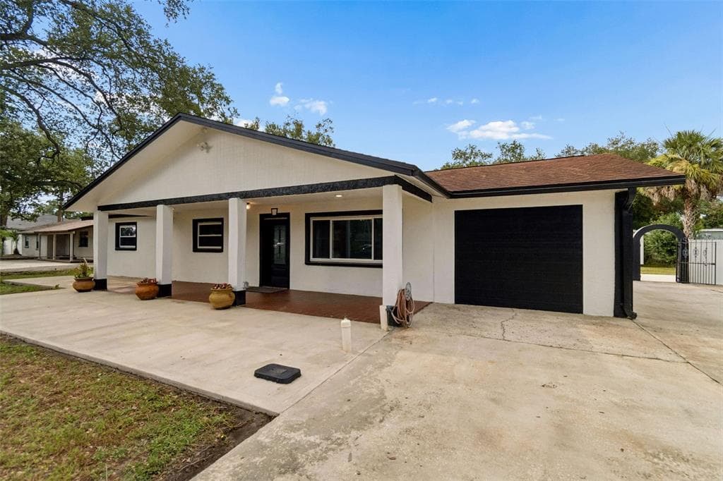 5712 20TH AVENUE S, TAMPA, FL 33619 — zdjęcie 4