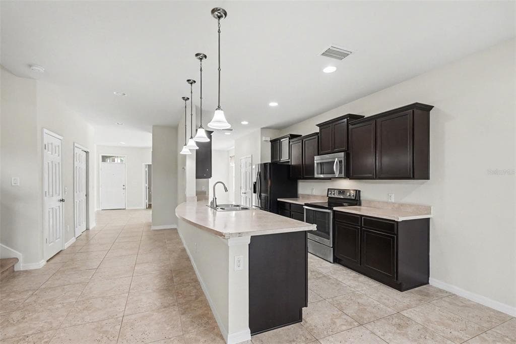 9217 EUROPEAN OLIVE WAY, RIVERVIEW, FL 33578 — zdjęcie 4