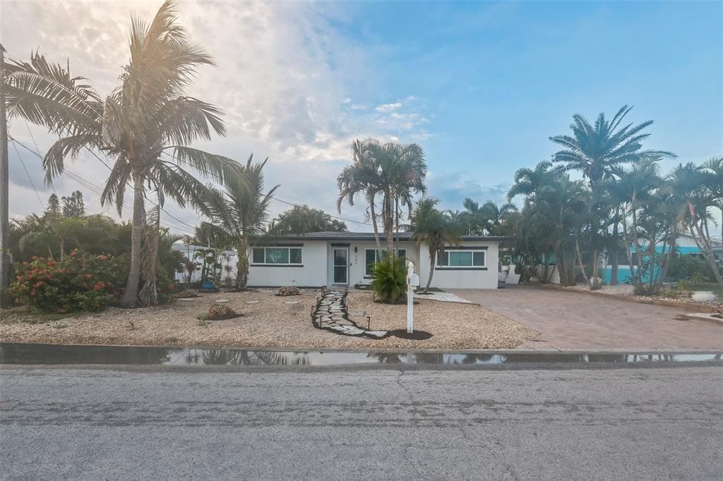 747 PRUITT DRIVE, MADEIRA BEACH, FL 33708 — zdjęcie 2
