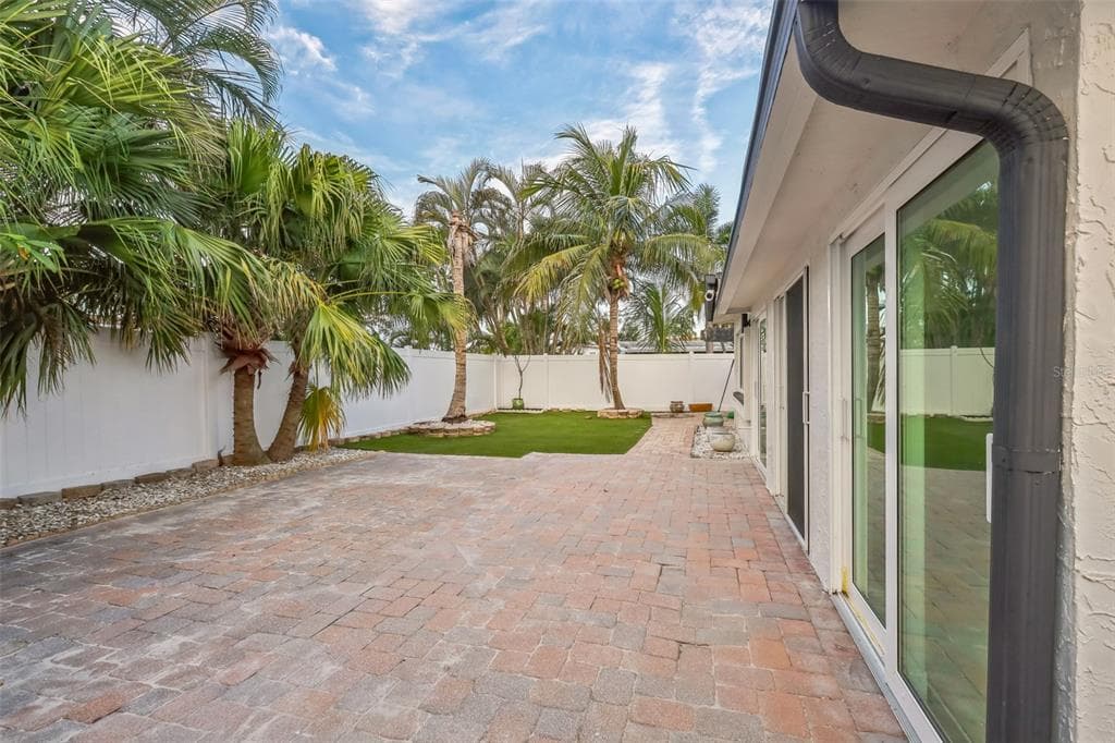 747 PRUITT DRIVE, MADEIRA BEACH, FL 33708 — zdjęcie 5