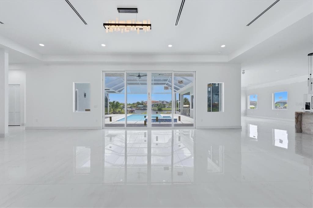 9232 ARRID CIRCLE, PORT CHARLOTTE, FL 33981 — zdjęcie 4