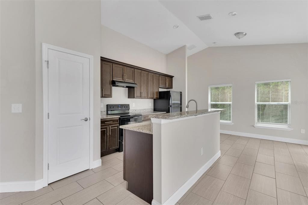 1206 BEECHDALE COURT, DELTONA, FL 32725 — zdjęcie 2