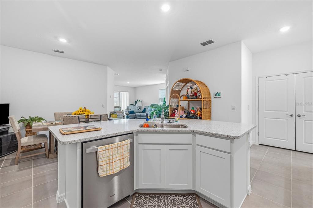 2541 BENDING BONSAI DRIVE, WESLEY CHAPEL, FL 33543 — zdjęcie 5