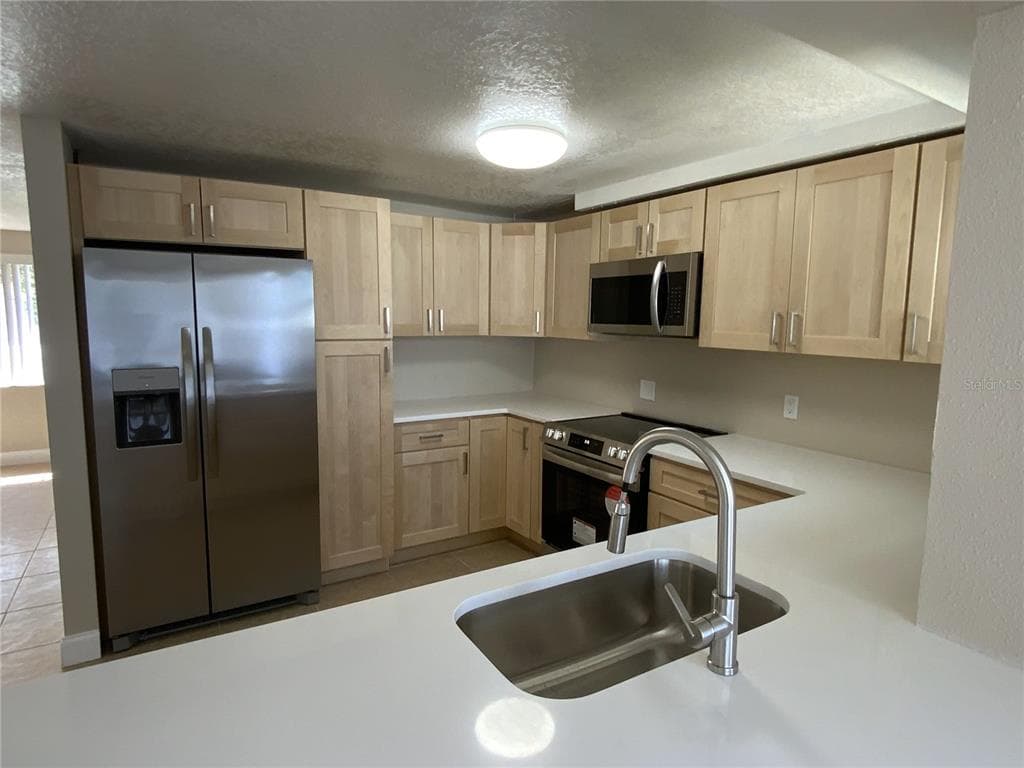 4625 COMPASS COURT, NEW PORT RICHEY, FL 34652 — zdjęcie 4