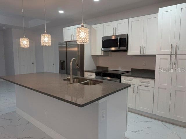744/746 EISENHOWER BOULEVARD, LEHIGH ACRES, FL 33974 — zdjęcie 2