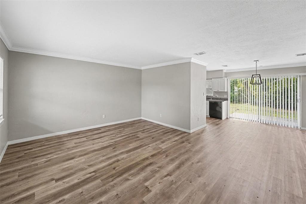 4101 BLUEFISH DRIVE SE, ST PETERSBURG, FL 33705 — zdjęcie 2