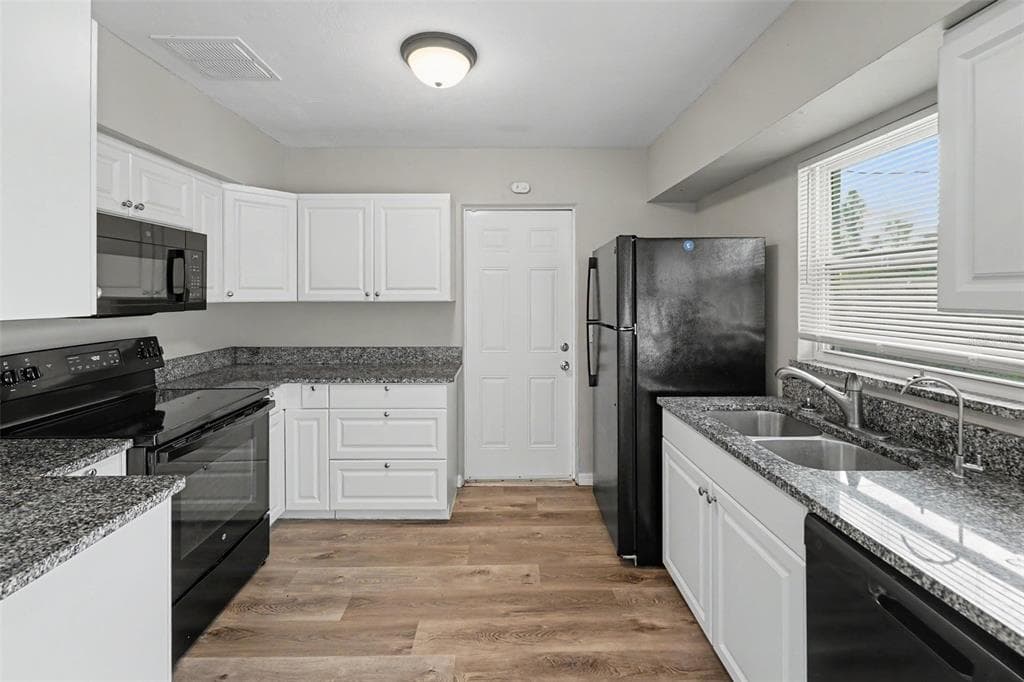 4101 BLUEFISH DRIVE SE, ST PETERSBURG, FL 33705 — zdjęcie 5