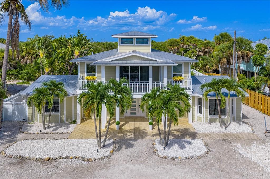 550 N GULF BOULEVARD, PLACIDA, FL 33946