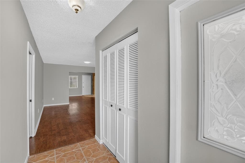 1244 W DEL WEBB BOULEVARD, SUN CITY CENTER, FL 33573 — zdjęcie 2