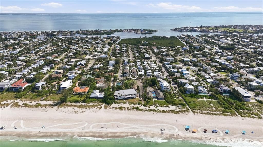 113 AQUA LANE, HOLMES BEACH, FL 34217 — zdjęcie 4