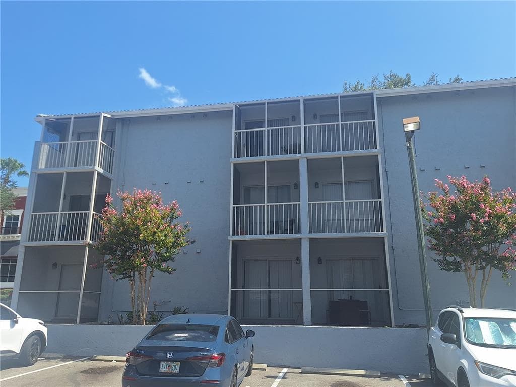 136 BLUE POINTE WAY # 350, ALTAMONTE SPRINGS, FL 32701