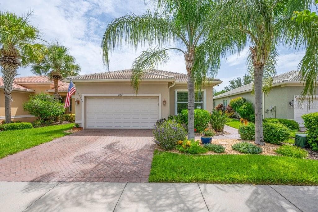 15824 AMBER FALLS DRIVE, WIMAUMA, FL 33598 — zdjęcie 2