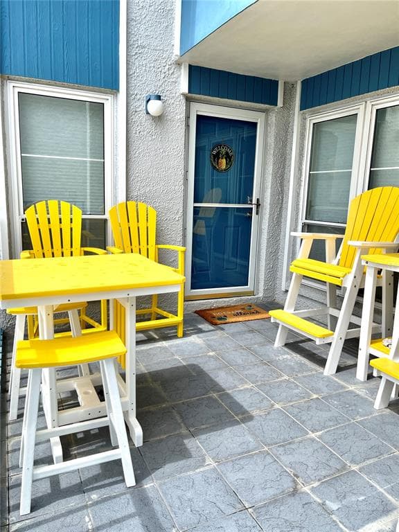 315 MEDALLION BOULEVARD # H, MADEIRA BEACH, FL 33708