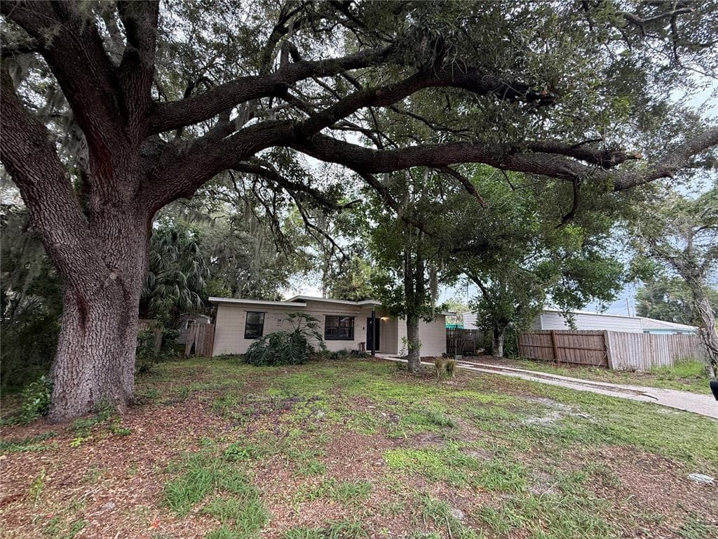 1435 TRIANGLE DRIVE, MOUNT DORA, FL 32757 — zdjęcie 2