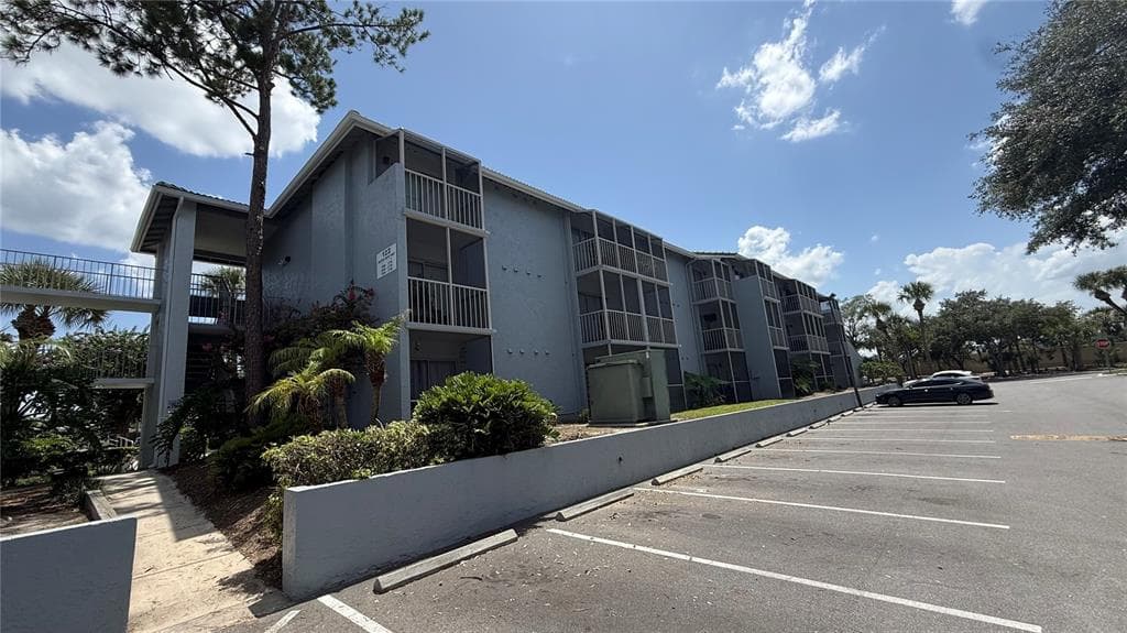 122 WATER FRONT WAY # 340, ALTAMONTE SPRINGS, FL 32701