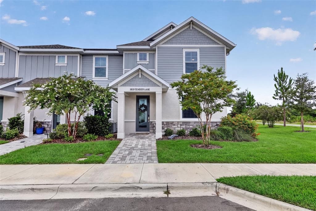 1813 FENDER LANE, SARASOTA, FL 34240