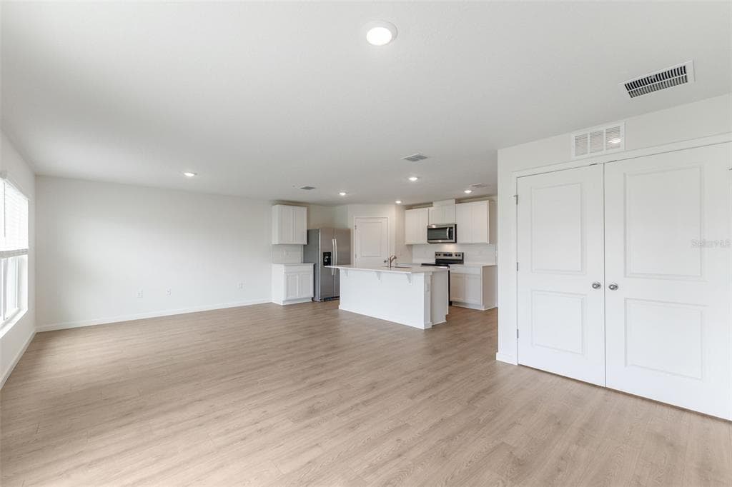 333 BASS COURT, POINCIANA, FL 34759 — zdjęcie 3