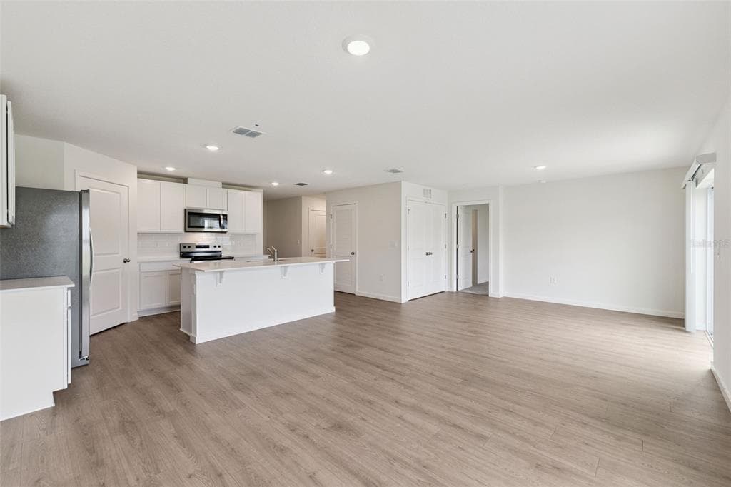 365 BASS COURT, POINCIANA, FL 34759 — zdjęcie 4