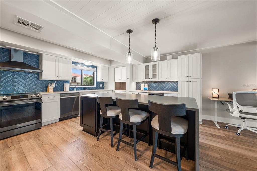 240 WINDWARD PSGE # 401, CLEARWATER BEACH, FL 33767 — zdjęcie 4
