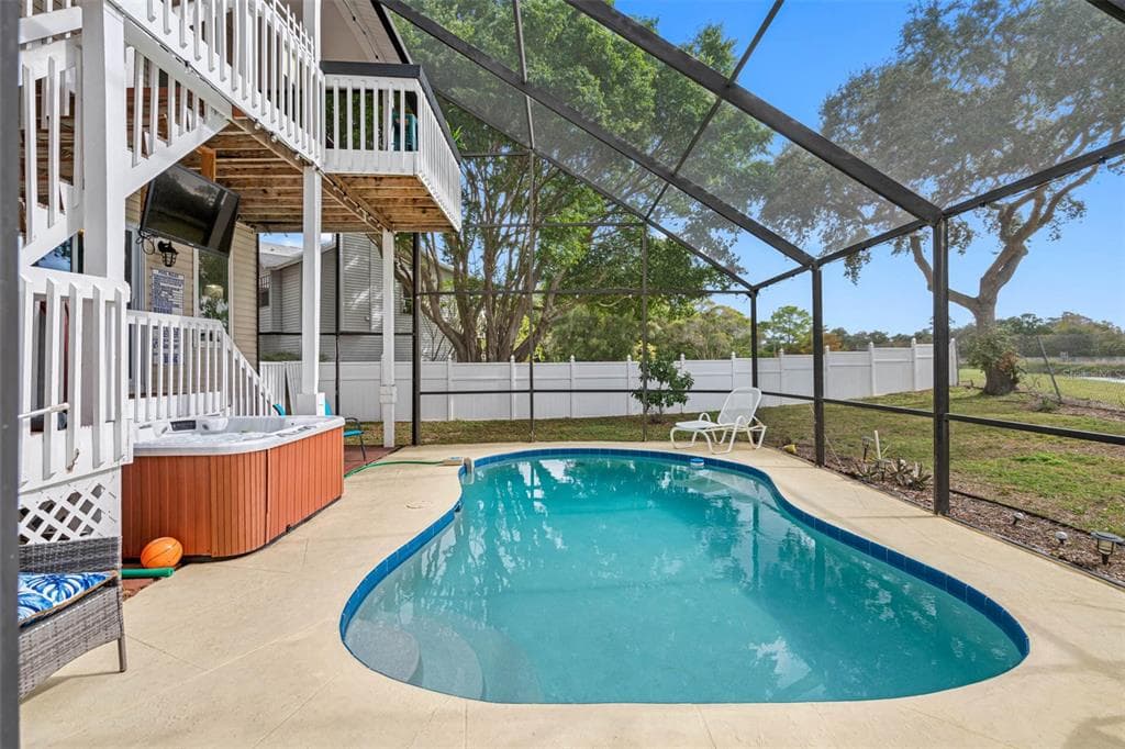 12692 PINEWAY DRIVE, LARGO, FL 33773 — zdjęcie 2
