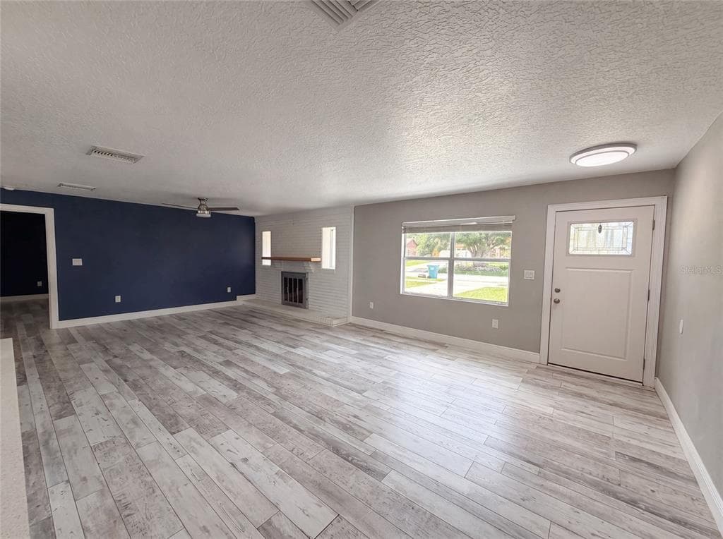 1044 E LOMBARDY DRIVE, DELTONA, FL 32725 — zdjęcie 3