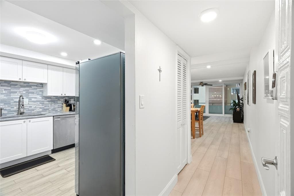 17920 GULF BOULEVARD # 1502, ST PETERSBURG, FL 33708 — zdjęcie 5
