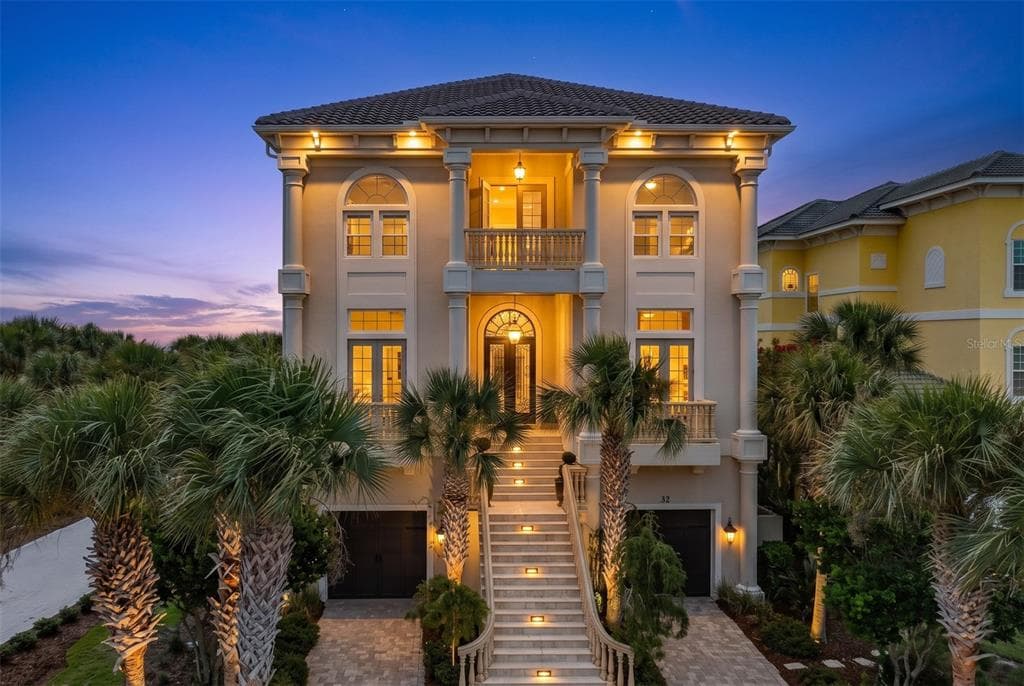 32 HAMMOCK BEACH CIRCLE S, PALM COAST, FL 32137