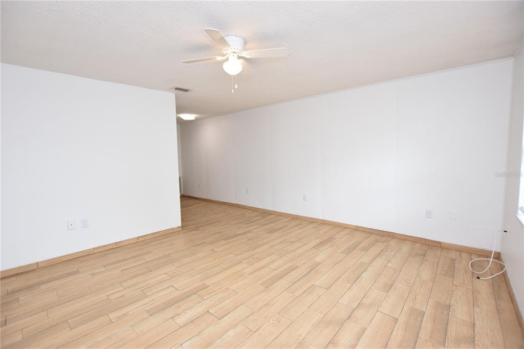 613 ROBIN ROAD # 5, LAKELAND, FL 33803 — zdjęcie 4