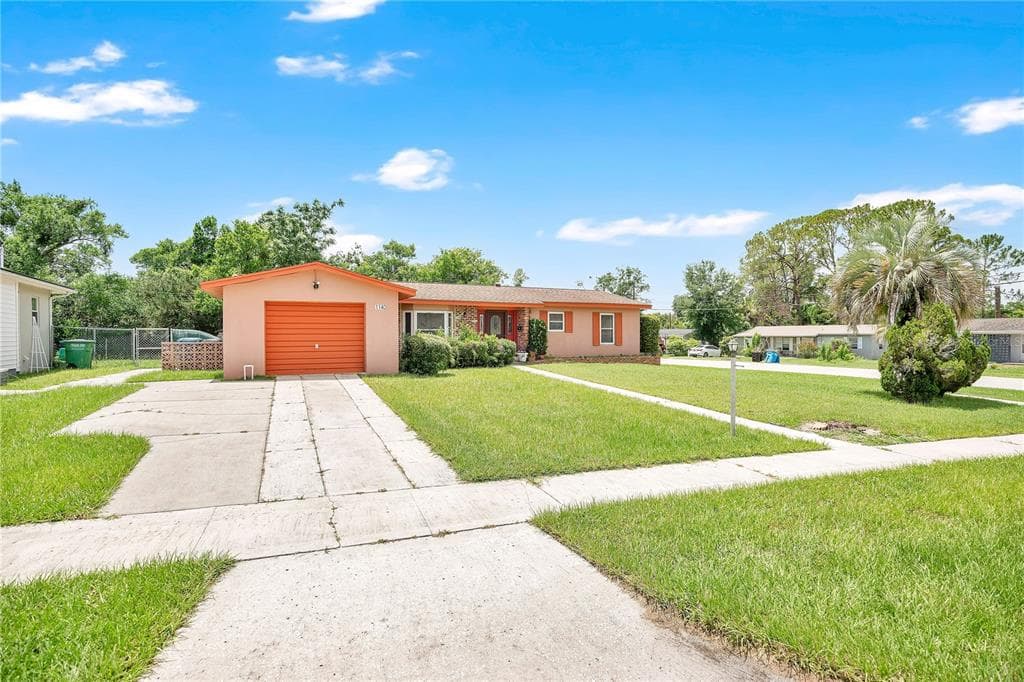 1140 COBBLESTONE AVENUE, DELTONA, FL 32725
