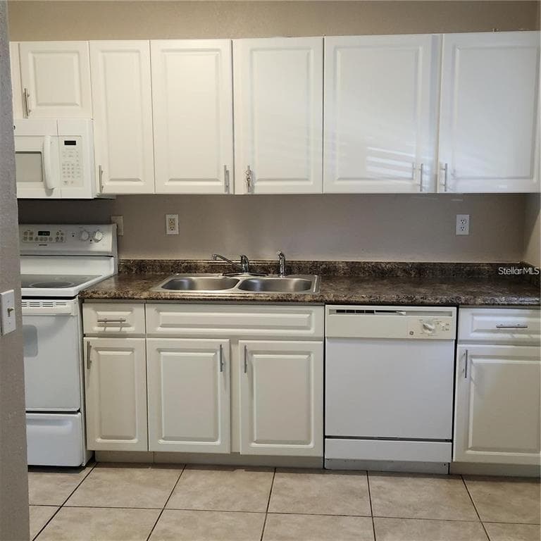 22630 GAGE LOOP # 4, LAND O LAKES, FL 34639 — zdjęcie 3