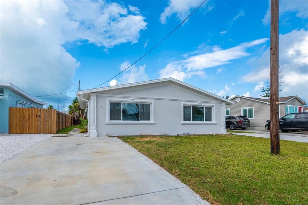 14036 MARGUERITE DRIVE, MADEIRA BEACH, FL 33708