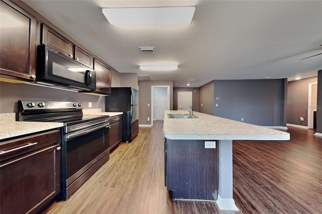 26463 MOTT AVENUE, BROOKSVILLE, FL 34602 — zdjęcie 2
