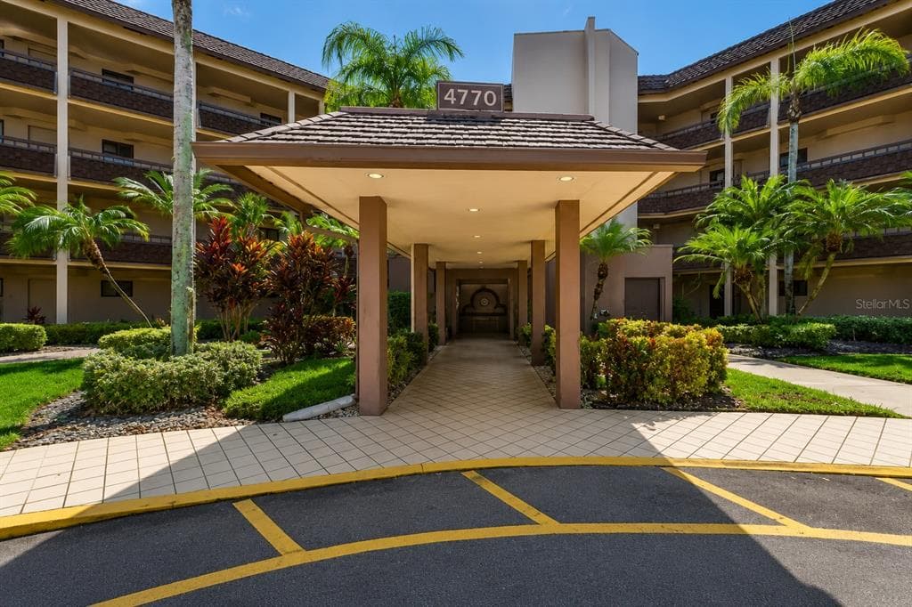 4770 FOUNTAINS DRIVE S # 302, LAKE WORTH, FL 33467