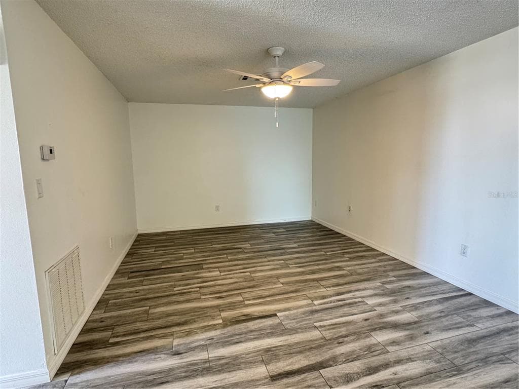215 FERNWOOD ST, LEESBURG, FL 34748 — zdjęcie 5