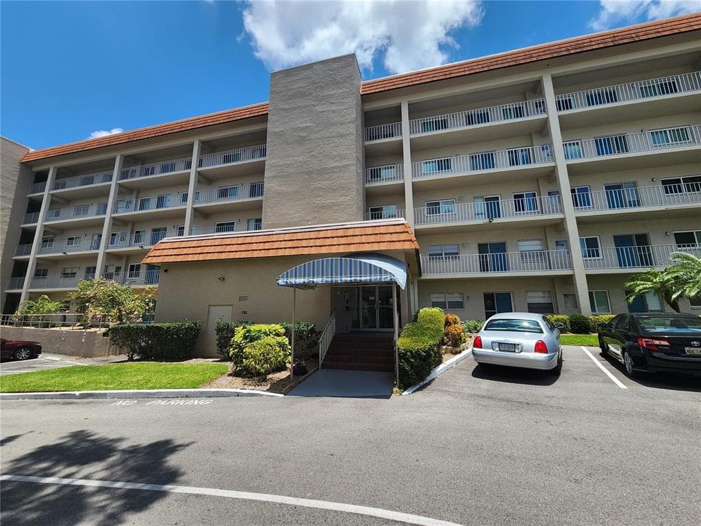 1650 1ST AVENUE W # 408B, BRADENTON, FL 34205