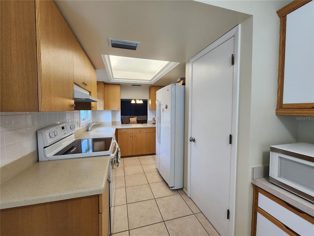 1650 1ST AVENUE W # 408B, BRADENTON, FL 34205 — zdjęcie 4