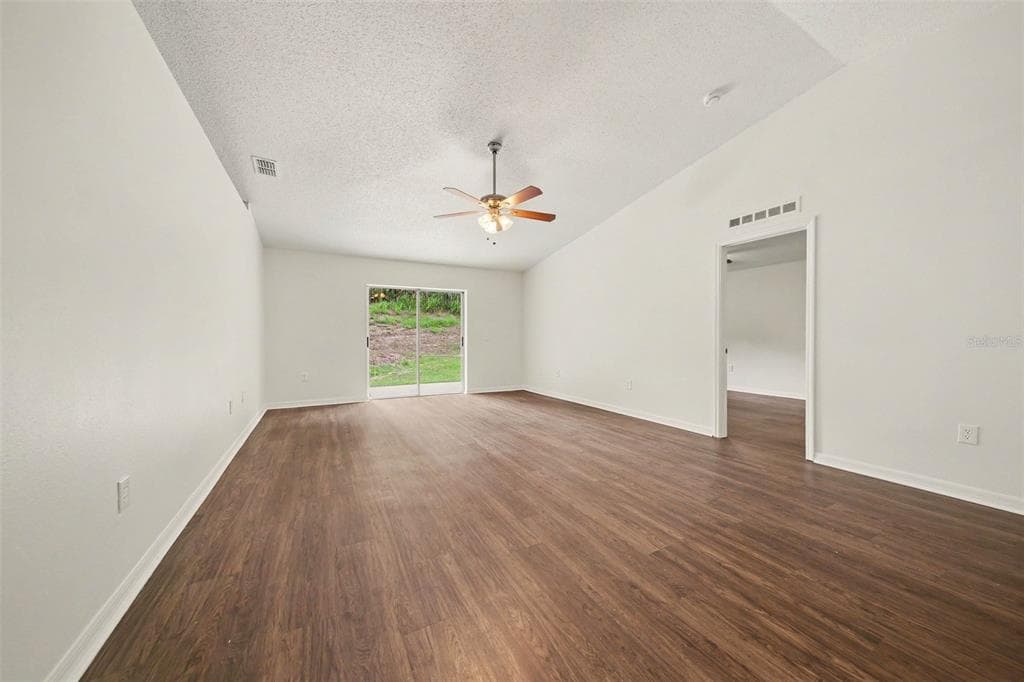 909 BRISTLE CONE COURT, MINNEOLA, FL 34715 — zdjęcie 3