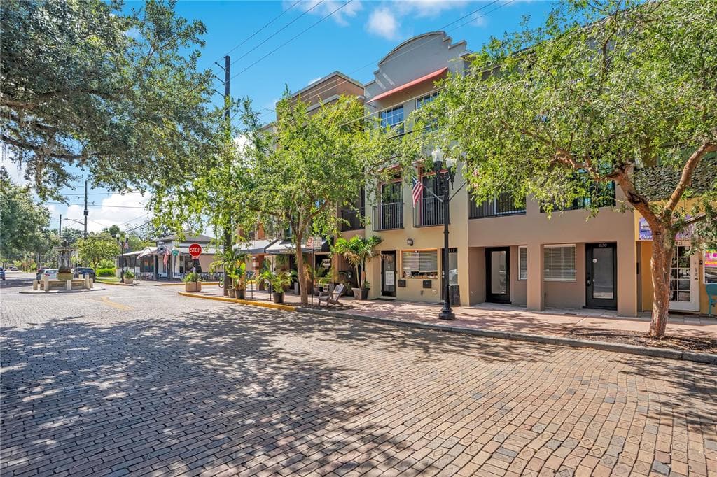 828 E WASHINGTON STREET, ORLANDO, FL 32801 — zdjęcie 5