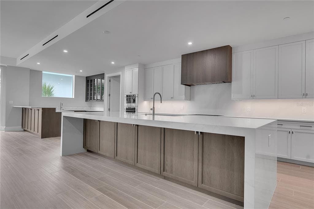 70 AVENIDA VENECCIA # 204, SARASOTA, FL 34242 — zdjęcie 3