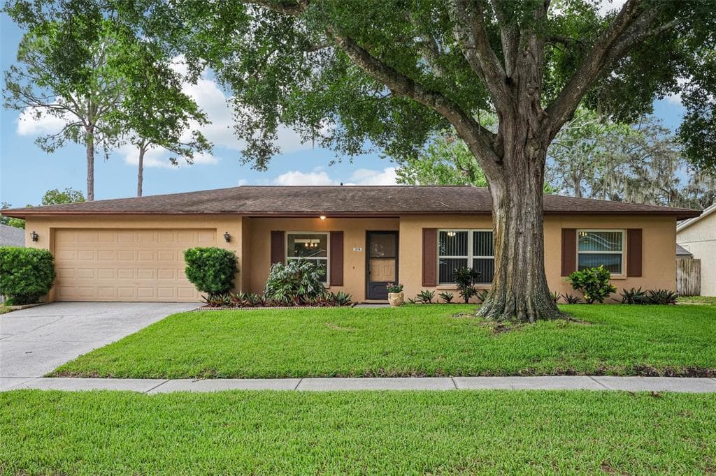 3718 SAND PEBBLE DRIVE, VALRICO, FL 33596