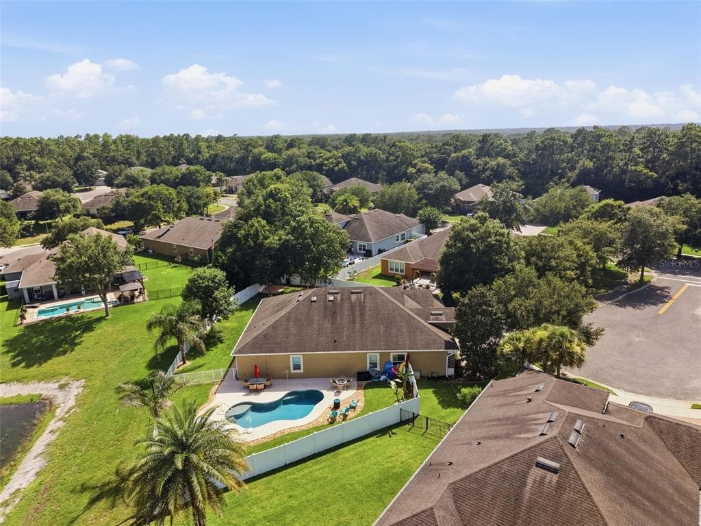 471 BREEDERS CUP COURT, DELAND, FL 32724