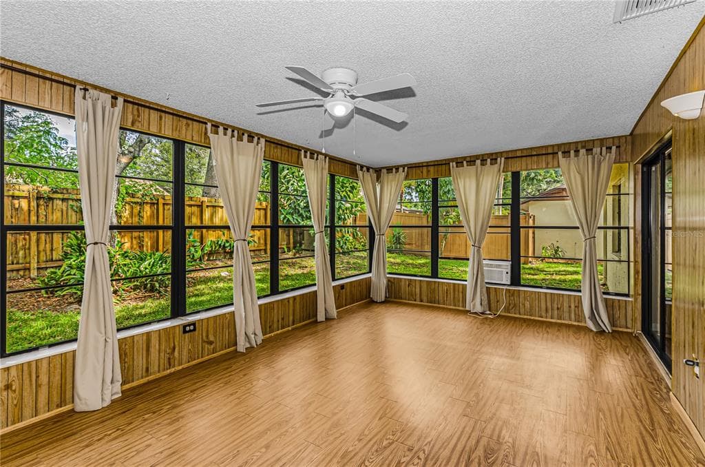 260 ARBOR GLEN DRIVE, PALM HARBOR, FL 34683 — zdjęcie 2